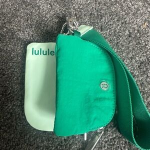 lululemon athletica Green dual pouch wristlet